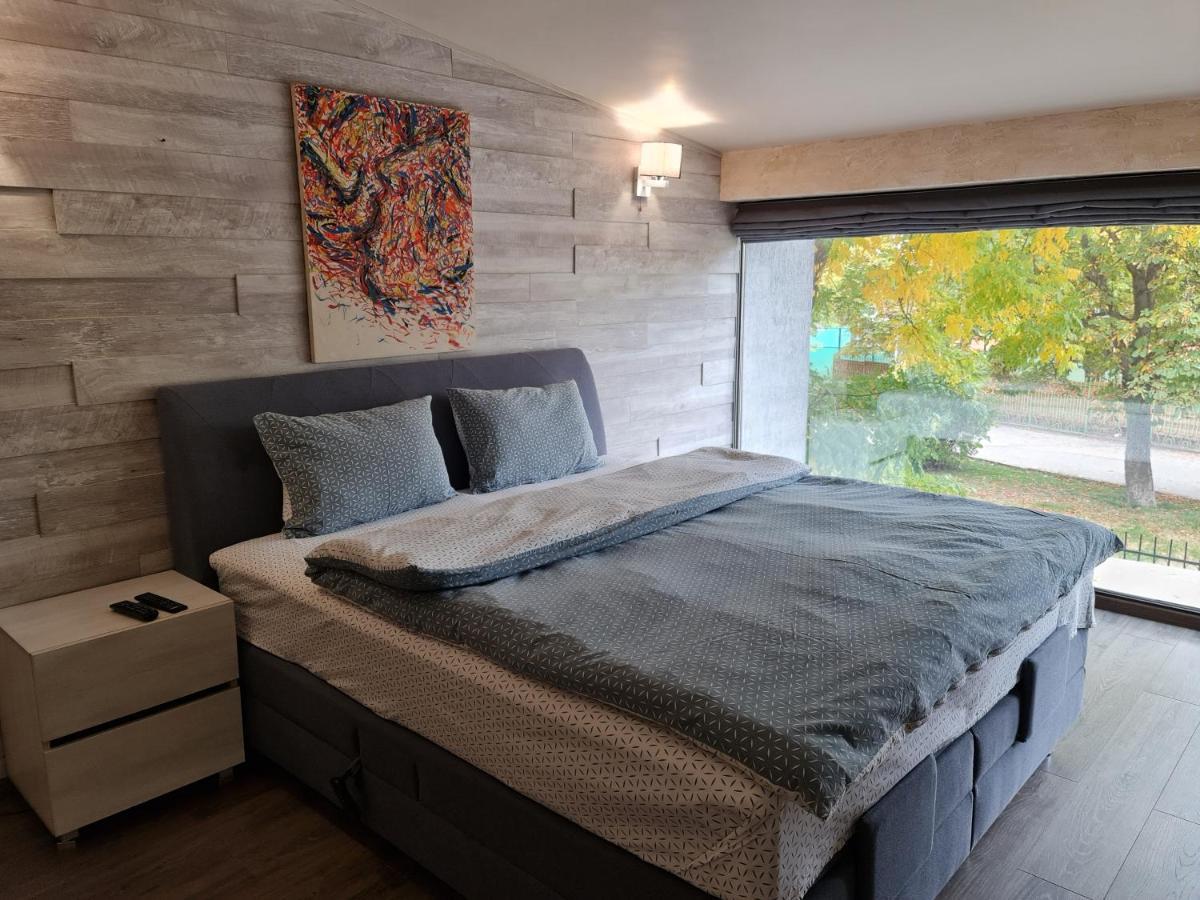 Grande Spa Deluxe Studios Sliven Bagian luar foto