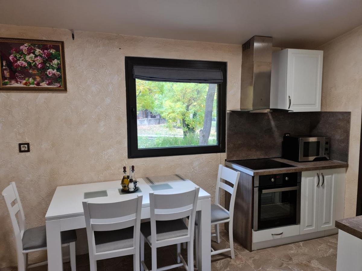 Grande Spa Deluxe Studios Sliven Bagian luar foto